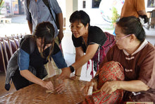 Half Day Sankampang and Handicraft Village from Chiang Mai (F&F)